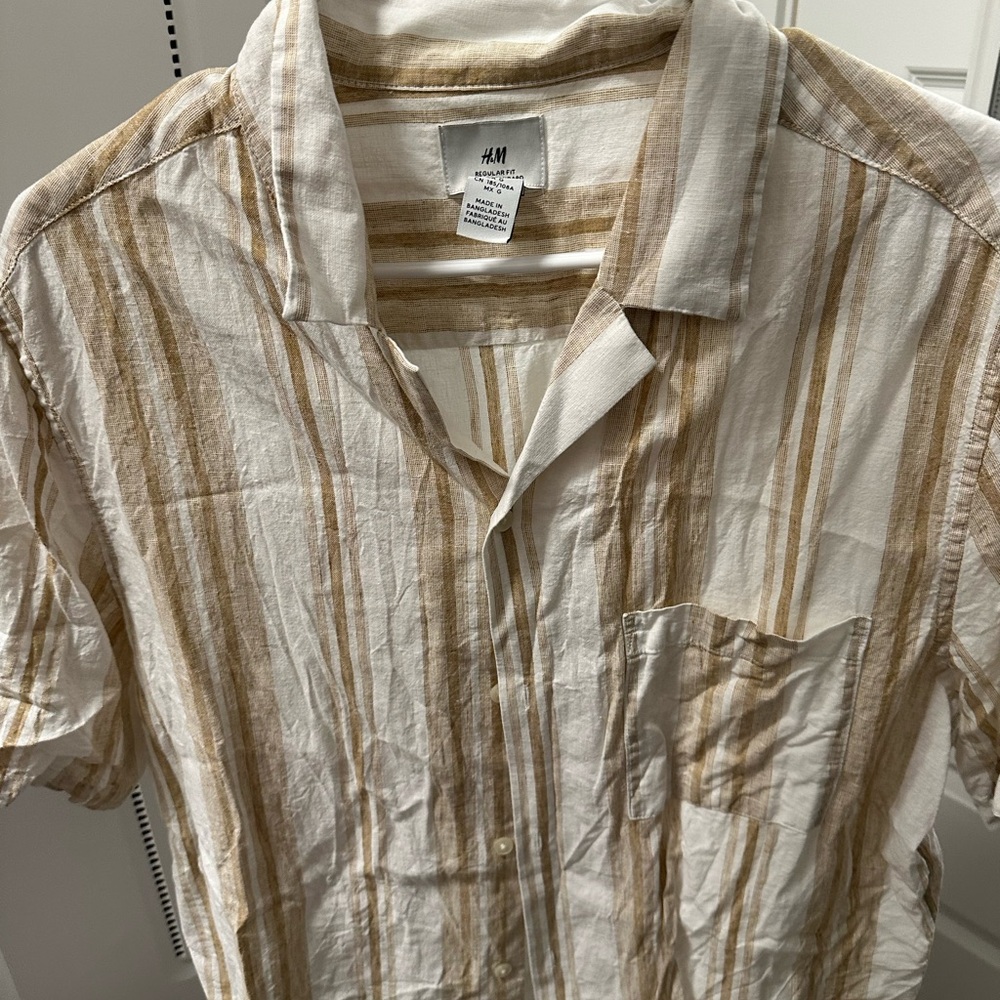 H&M Men's Casual White and Tan Striped Shirt